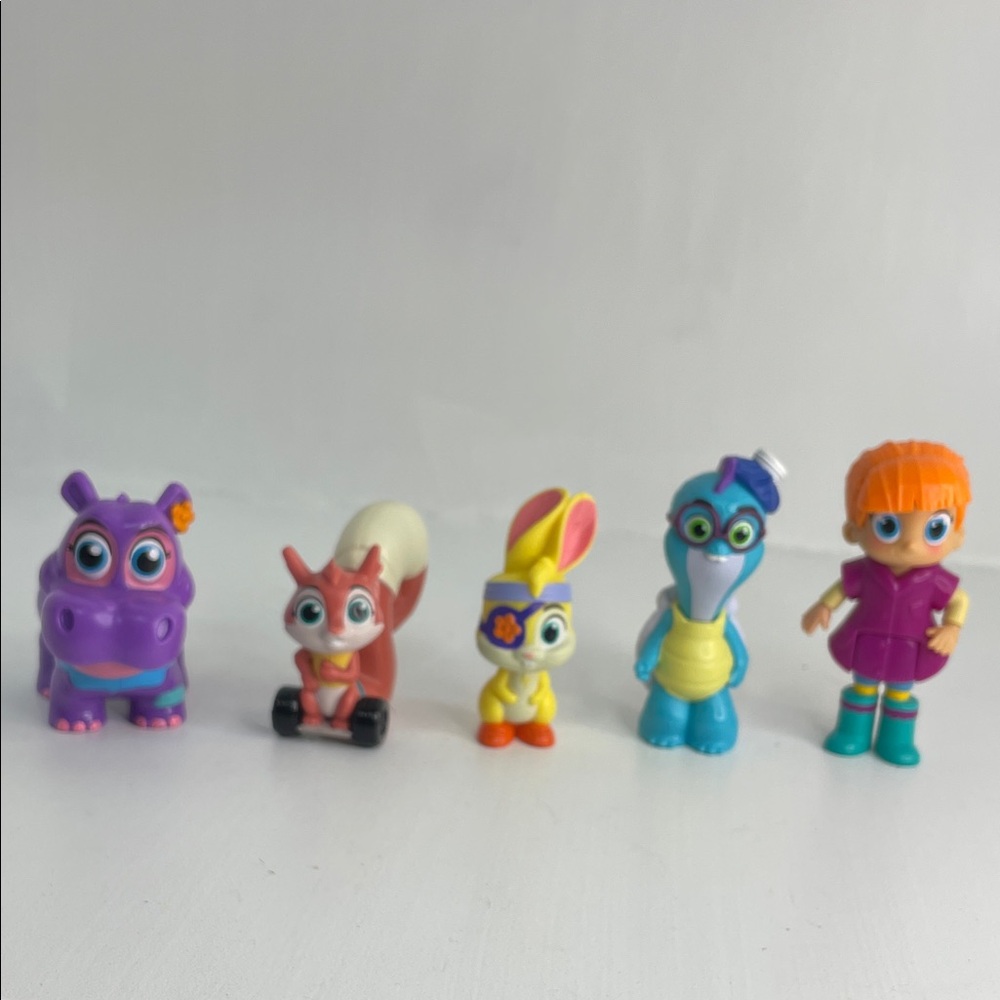 Vida the Vet set of 5